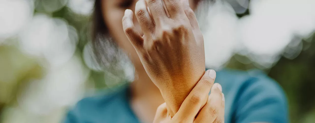 Frustrated by your chronic joint pain? See how physiotherapy can help relieve arthritis pain